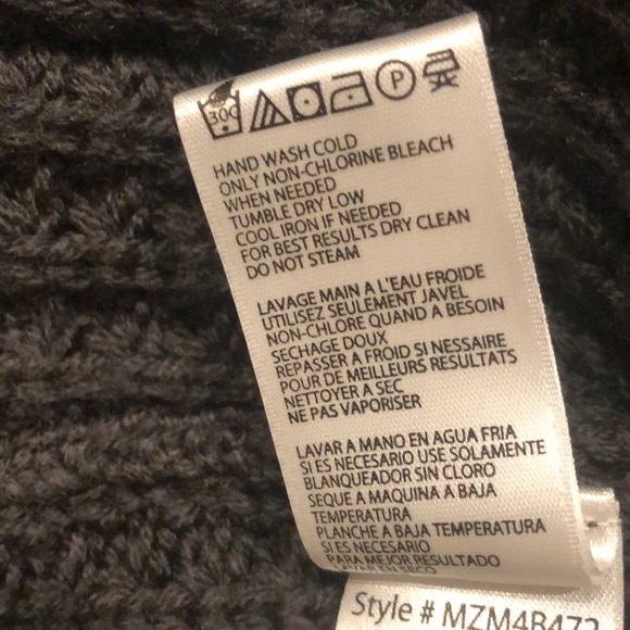 BCBG sweater jacket - Picture 5 of 5